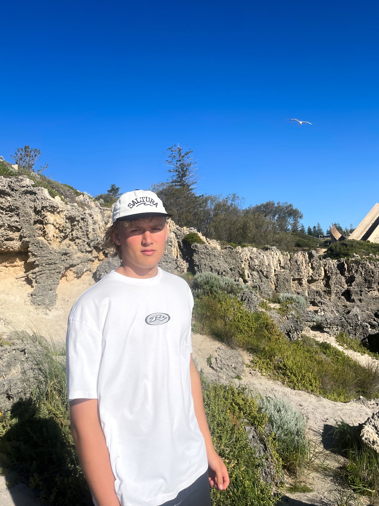 [PRE-ORDER] Saltura Black & White Corduroy Hat