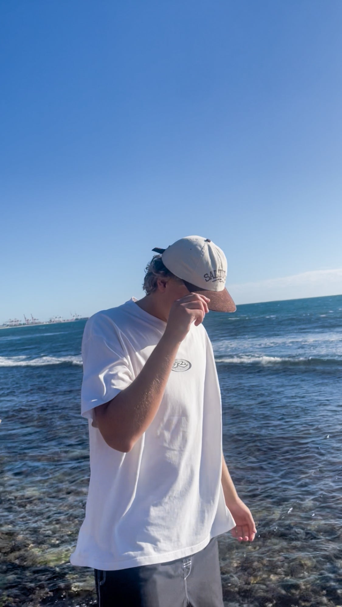 [PRE-ORDER] Saltura Brown Corduroy Hat