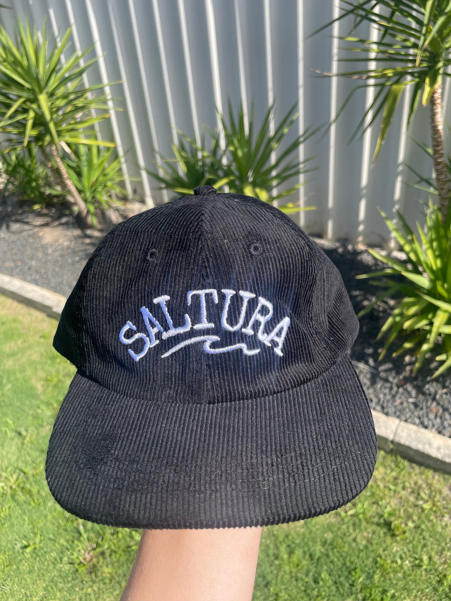 [PRE-ORDER] Saltura Black Corduroy Hat